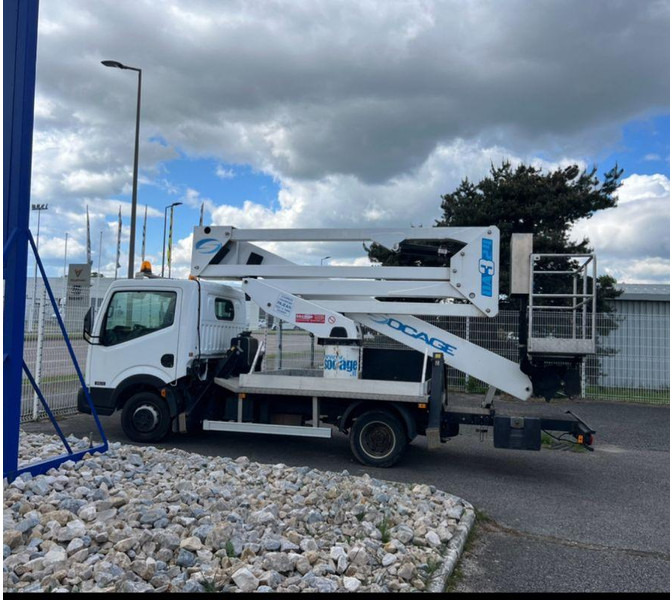 Nissan Cabstar Lifting basket 24 m - Véhicule utilitaire: photos 1 Nissan Cabstar Lifting basket 24 m - Véhicule utilitaire: photos 1