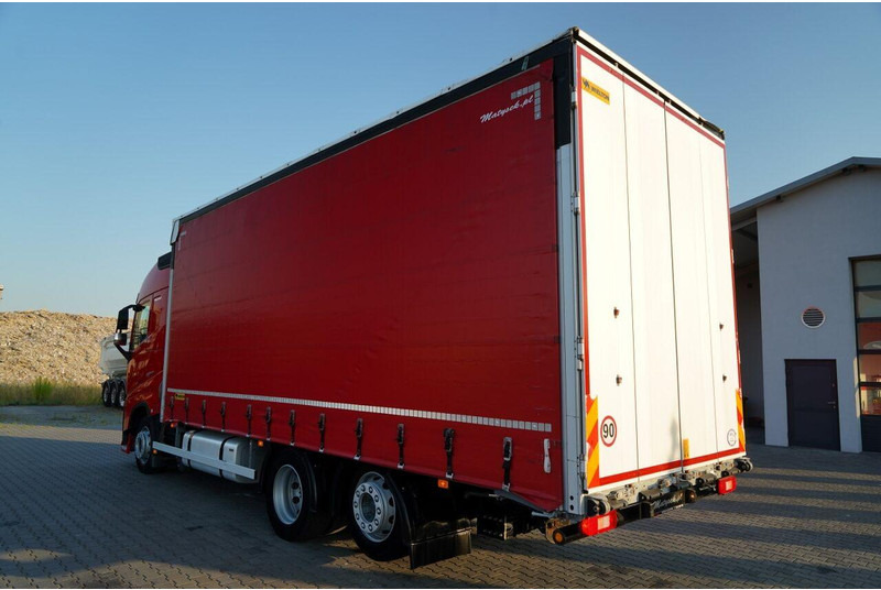 Volvo FH 460 / FIRANKA / 6x2 / PODNOSZONY DACH / I-PARK COOL / OŚ PODN - Camion à rideaux coulissants: photos 5 Volvo FH 460 / FIRANKA / 6x2 / PODNOSZONY DACH / I-PARK COOL / OŚ PODN - Camion à rideaux coulissants: photos 5