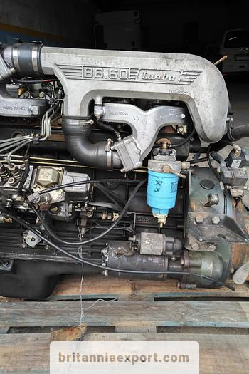 NISSAN B6.60 Turbo | 6 cylinder | ZF manual gearbox - Moteur: photos 3 NISSAN B6.60 Turbo | 6 cylinder | ZF manual gearbox - Moteur: photos 3