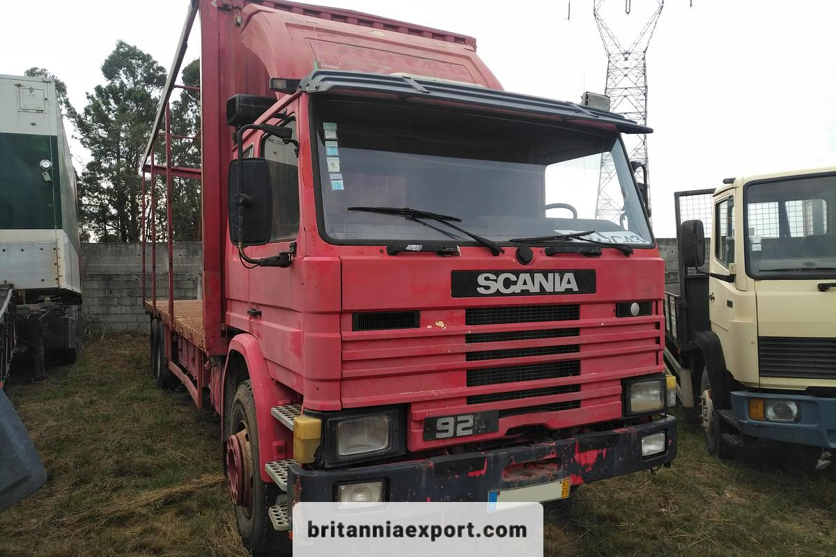 SCANIA P 92H | 6x2 10 tyres | On springs | 26 ton - Camion à rideaux coulissants: photos 2 SCANIA P 92H | 6x2 10 tyres | On springs | 26 ton - Camion à rideaux coulissants: photos 2