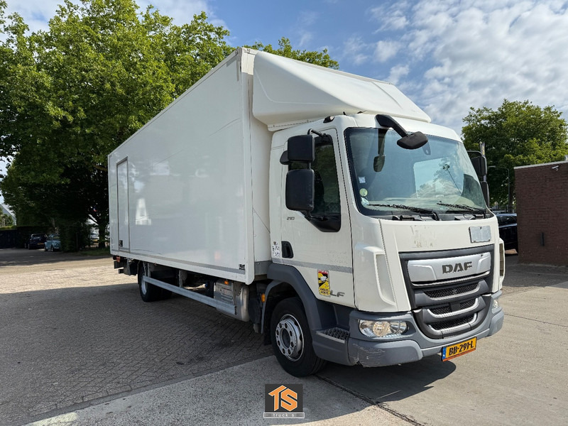 DAF LF 210 12TON - AUTOMATIC - LADEBORDWAND - APK/TUV 12/2025 - TOP TRUCK - Camion fourgon: photos 3 DAF LF 210 12TON - AUTOMATIC - LADEBORDWAND - APK/TUV 12/2025 - TOP TRUCK - Camion fourgon: photos 3