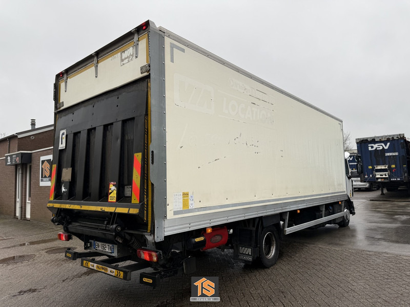 Renault D12 240 - AUTOMATIC - LADEBORDWAND - TOP TRUCK - TUV 10/25 - Camion fourgon: photos 4 Renault D12 240 - AUTOMATIC - LADEBORDWAND - TOP TRUCK - TUV 10/25 - Camion fourgon: photos 4