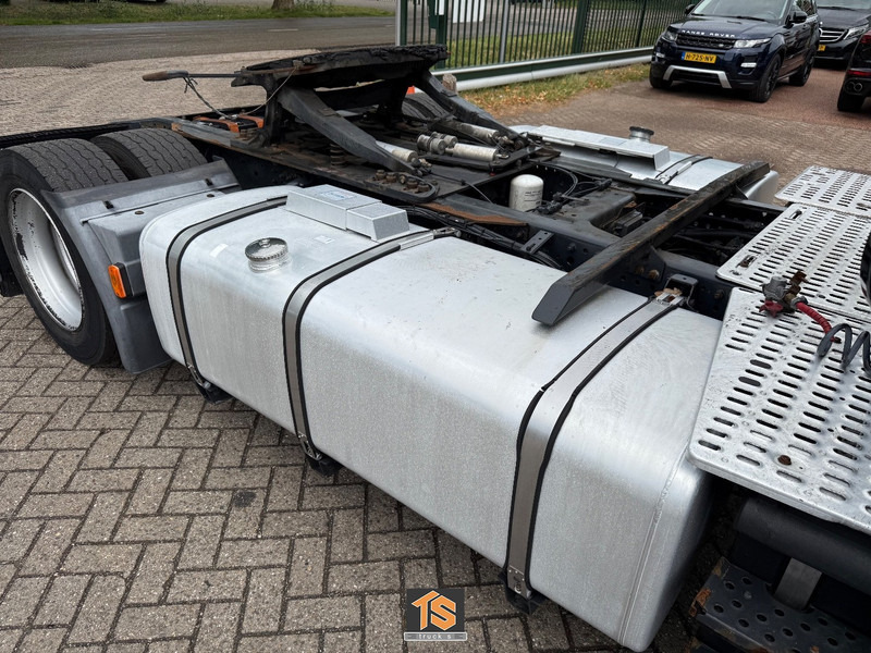 Iveco AS 460 Mega EURO 6 - AUTOMATIC - 2 TANKS - HEBESATTEL/HEFSCHOTEL/LIFTING FIFTH WHEEL - Tracteur routier: photos 5 Iveco AS 460 Mega EURO 6 - AUTOMATIC - 2 TANKS - HEBESATTEL/HEFSCHOTEL/LIFTING FIFTH WHEEL - Tracteur routier: photos 5