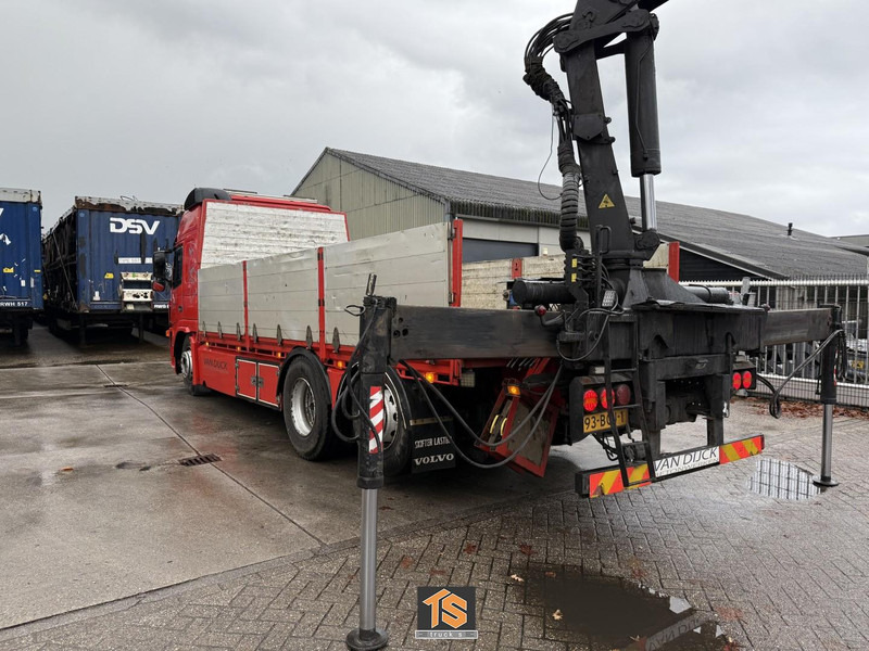 Volvo FM12 6X2R FAL8.0 RADT-A8 HIGH 420 - CRANE/KRAAN HMF1820 - MANUAL - NL TRUCK - TOP! - Camion plateau, Camion grue: photos 2 Volvo FM12 6X2R FAL8.0 RADT-A8 HIGH 420 - CRANE/KRAAN HMF1820 - MANUAL - NL TRUCK - TOP! - Camion plateau, Camion grue: photos 2