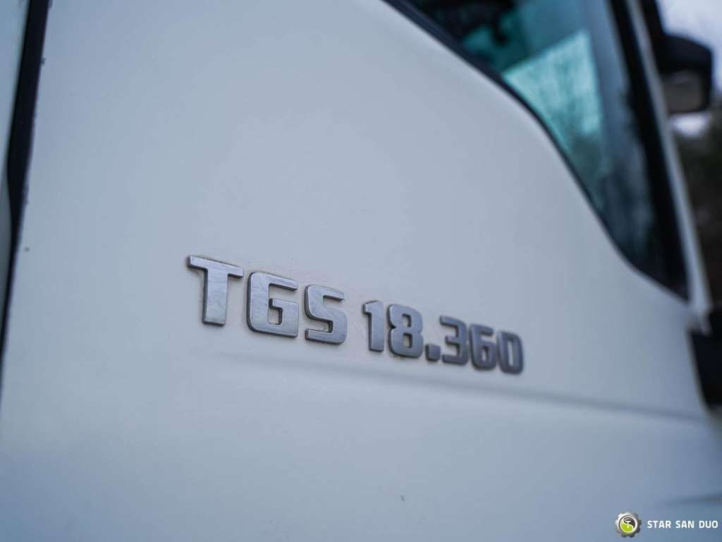 Crédit-bail de MAN  TGS 18.360 4x4 HIAB 144 E-4 Crane Kipper MAN  TGS 18.360 4x4 HIAB 144 E-4 Crane Kipper MAN  TGS 18.360 4x4 HIAB 144 E-4 Crane Kipper MAN  TGS 18.360 4x4 HIAB 144 E-4 Crane Kipper: photos 12