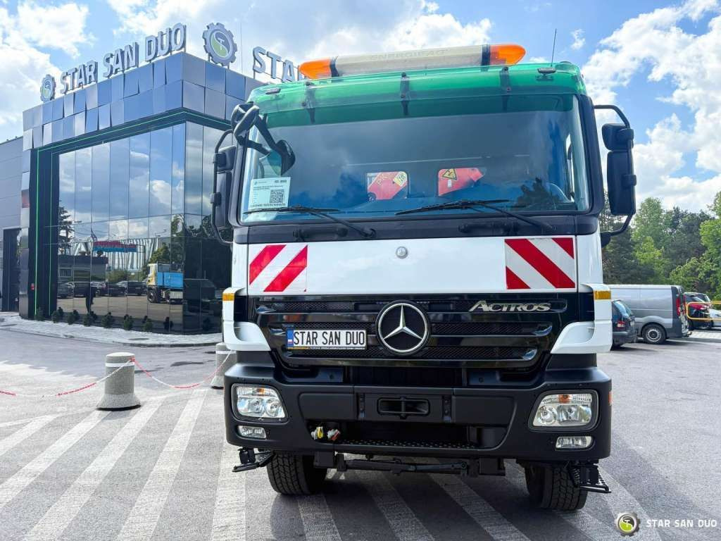 Crédit-bail de  Mercedes-Benz  ACTROS 2044A 4x4 Palfinger PK 20002 hds Crane Mercedes-Benz  ACTROS 2044A 4x4 Palfinger PK 20002 hds Crane: photos 6