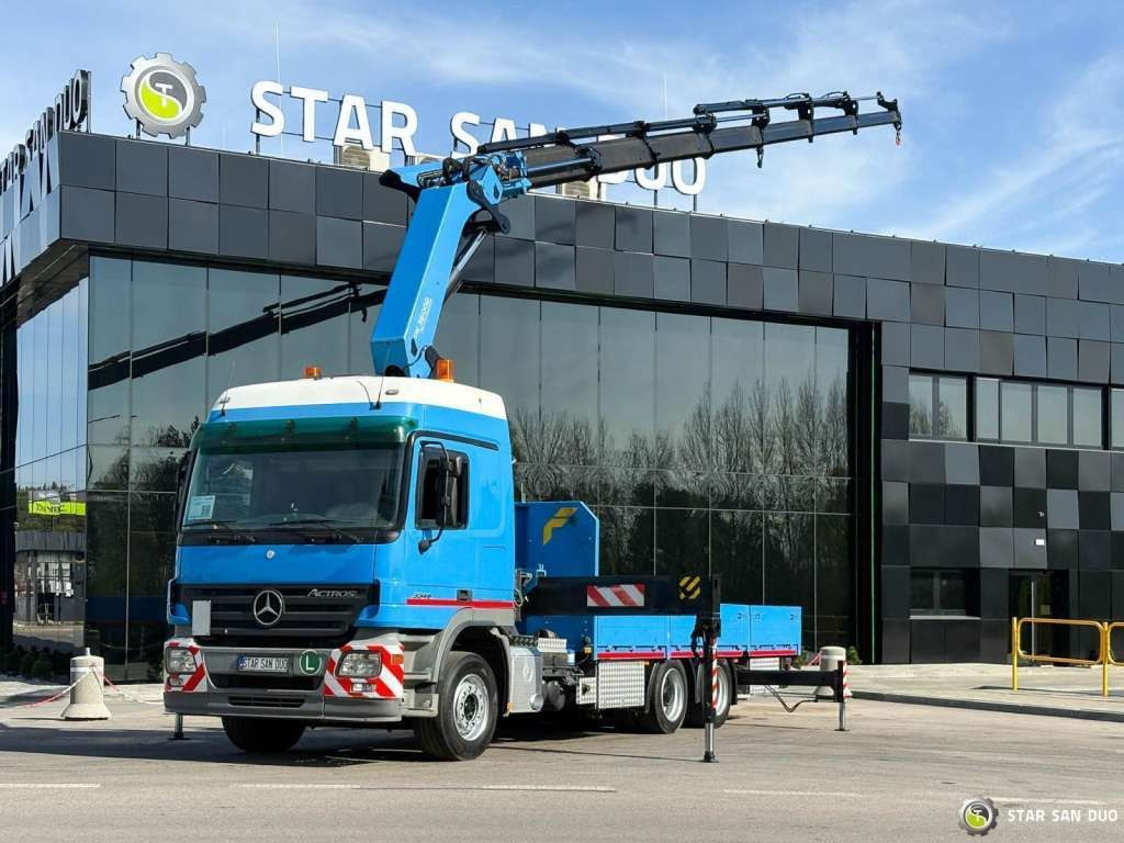 Mercedes-Benz ACTROS 2646L 6x4 PALFINGER 36002 Euro 5 Winch - Camion grue: photos 3 Mercedes-Benz ACTROS 2646L 6x4 PALFINGER 36002 Euro 5 Winch - Camion grue: photos 3
