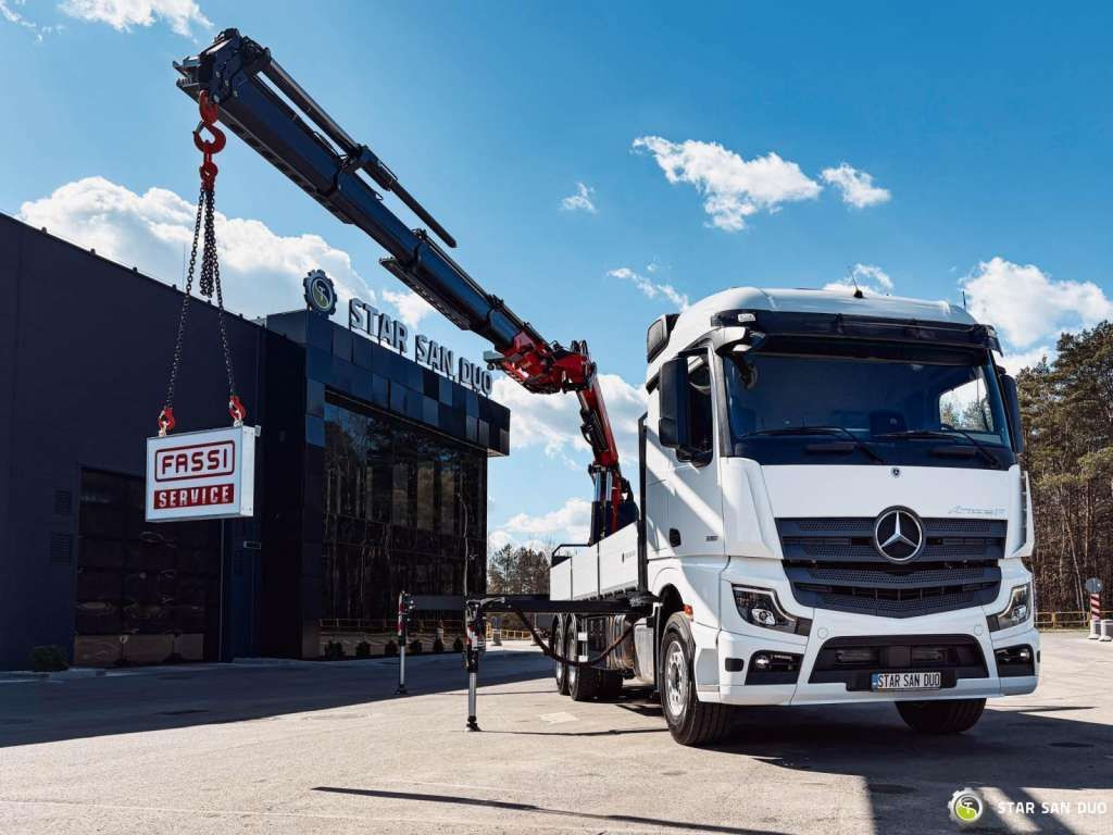 Mercedes-Benz ACTROS 3351 NEW 6x4 Fassi F485 Crane - Camion grue: photos 2 Mercedes-Benz ACTROS 3351 NEW 6x4 Fassi F485 Crane - Camion grue: photos 2