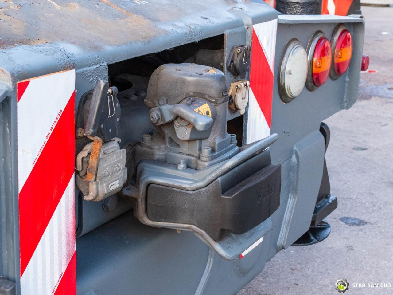 Camion grue : photos 23 Camion grue : photos 23