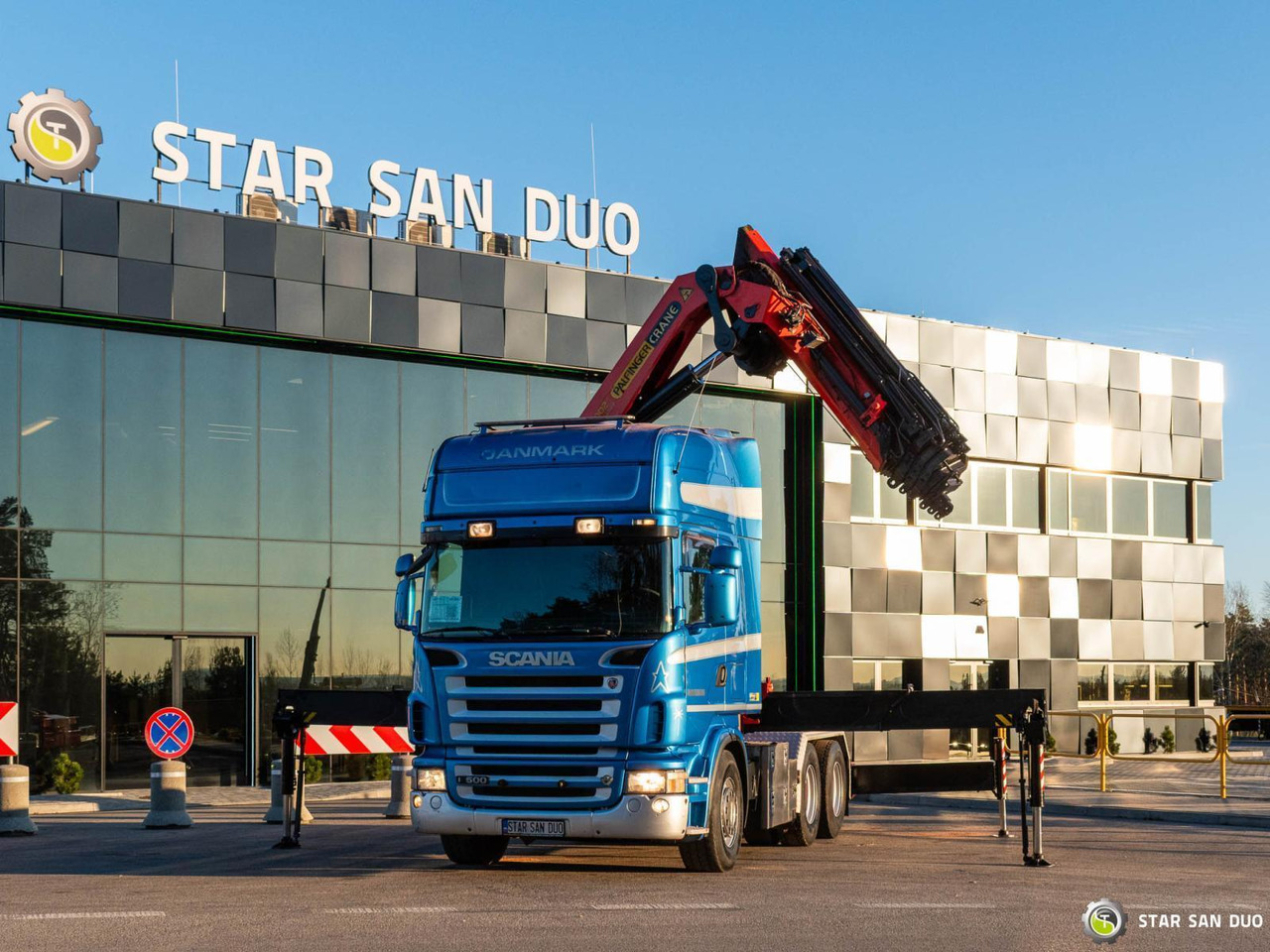 - Camion grue: photos 4 - Camion grue: photos 4