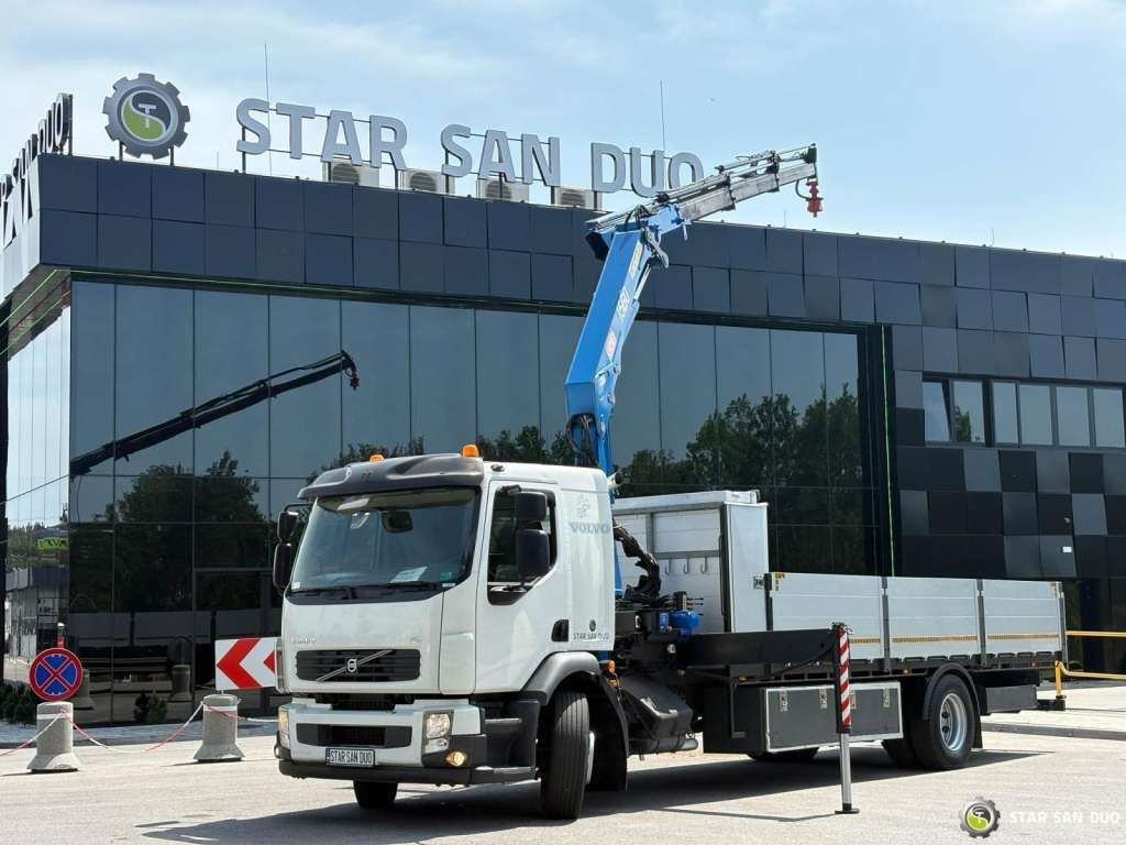 Volvo FE 240 4x2 HMF 1560 K3 HDS Rotator Crane Kran - Camion grue: photos 1 Volvo FE 240 4x2 HMF 1560 K3 HDS Rotator Crane Kran - Camion grue: photos 1