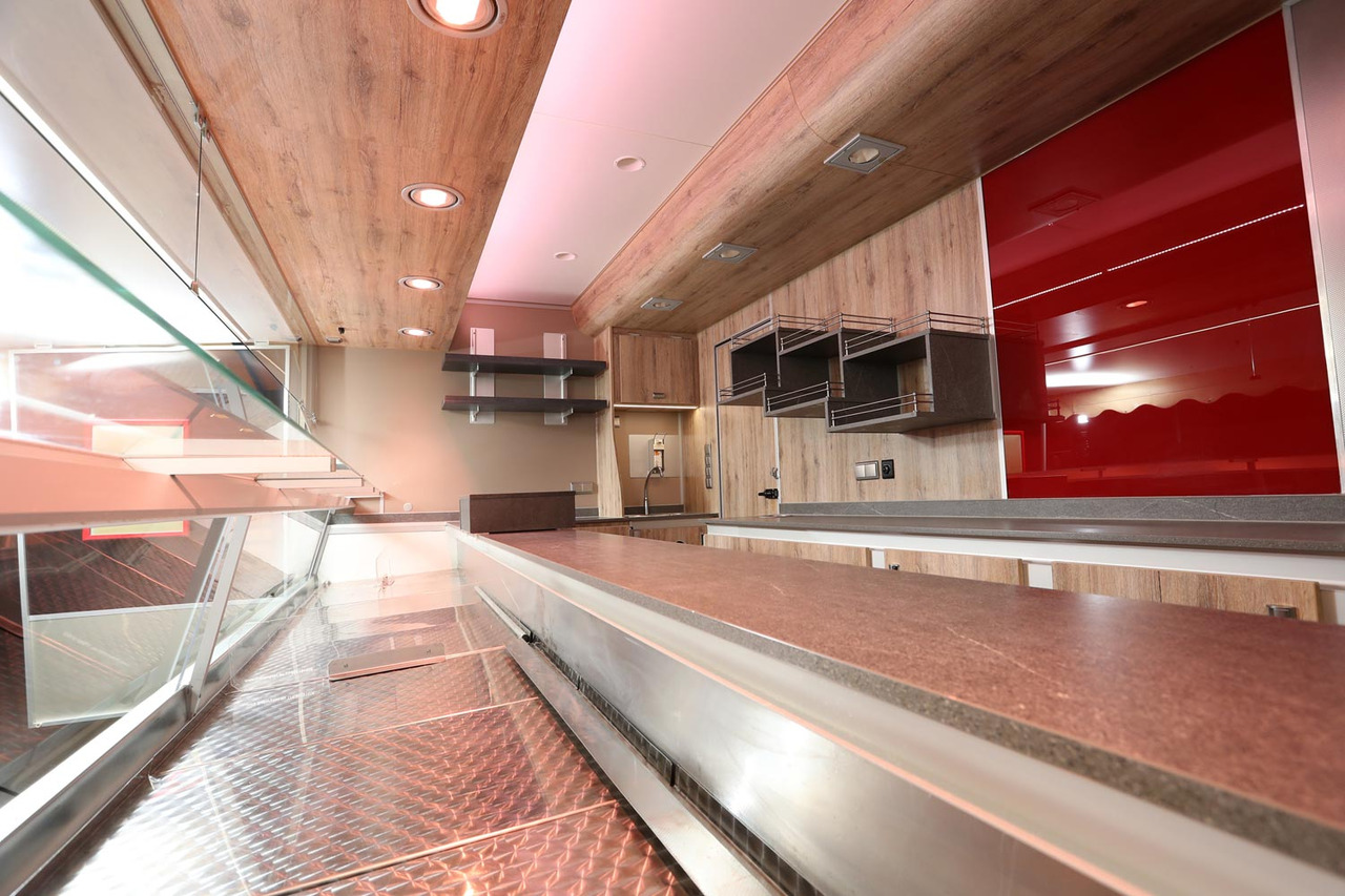 Wochenmarktmobil BORCO HÖHNS - Camion magasin: photos 4 Wochenmarktmobil BORCO HÖHNS - Camion magasin: photos 4