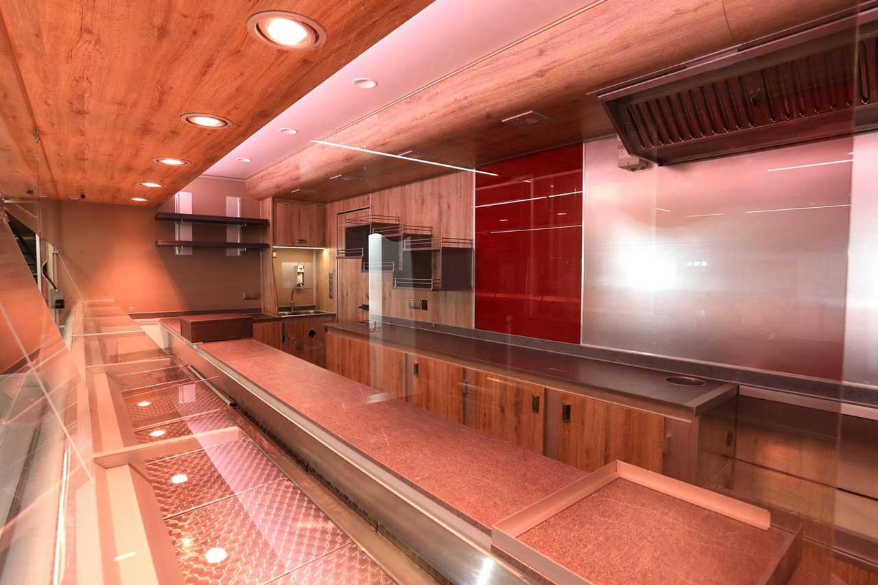 Wochenmarktmobil BORCO HÖHNS - Camion magasin: photos 5 Wochenmarktmobil BORCO HÖHNS - Camion magasin: photos 5