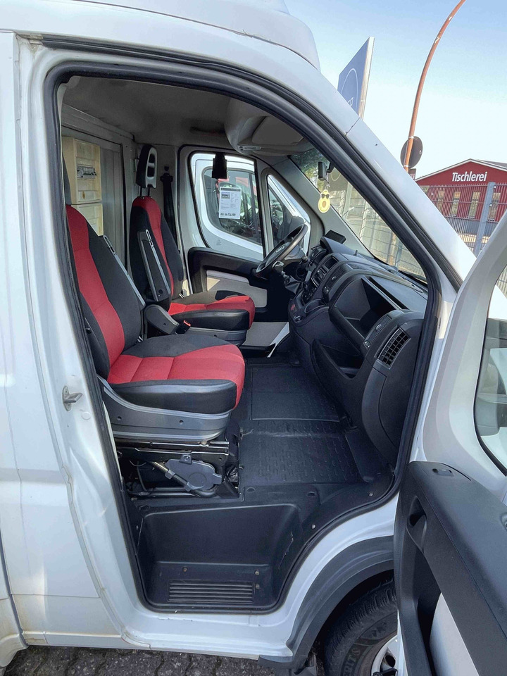 Wochenmarktmobil RKB - Camion magasin: photos 4 Wochenmarktmobil RKB - Camion magasin: photos 4