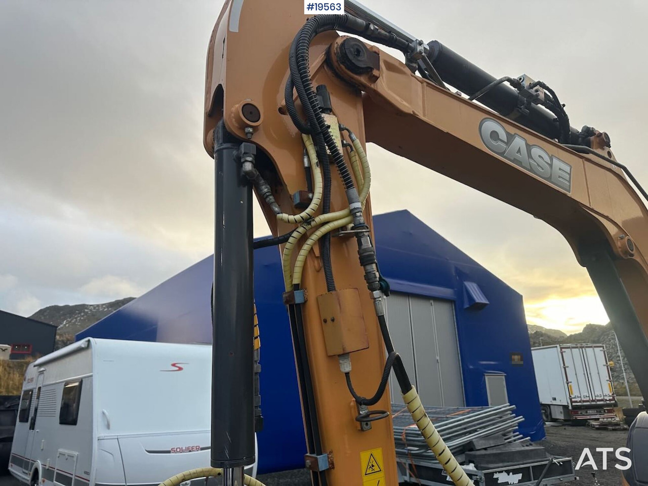 Case CX50B gravemaskin m/ rototilt, hammer, klype og 3 skuffer. Lavt timetall! - Pelle: photos 5 Case CX50B gravemaskin m/ rototilt, hammer, klype og 3 skuffer. Lavt timetall! - Pelle: photos 5