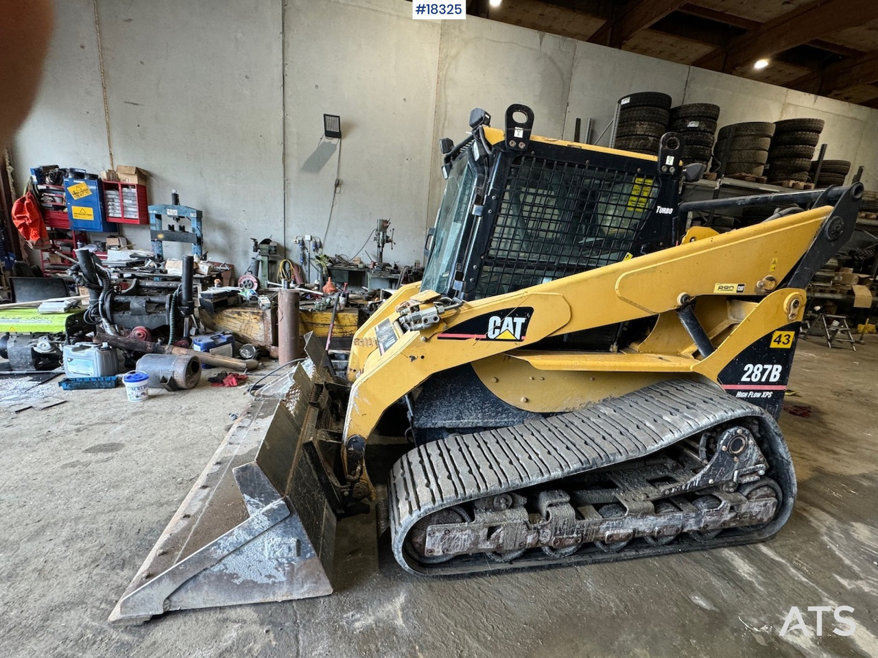Caterpillar 287B - Mini chargeuse: photos 2 Caterpillar 287B - Mini chargeuse: photos 2