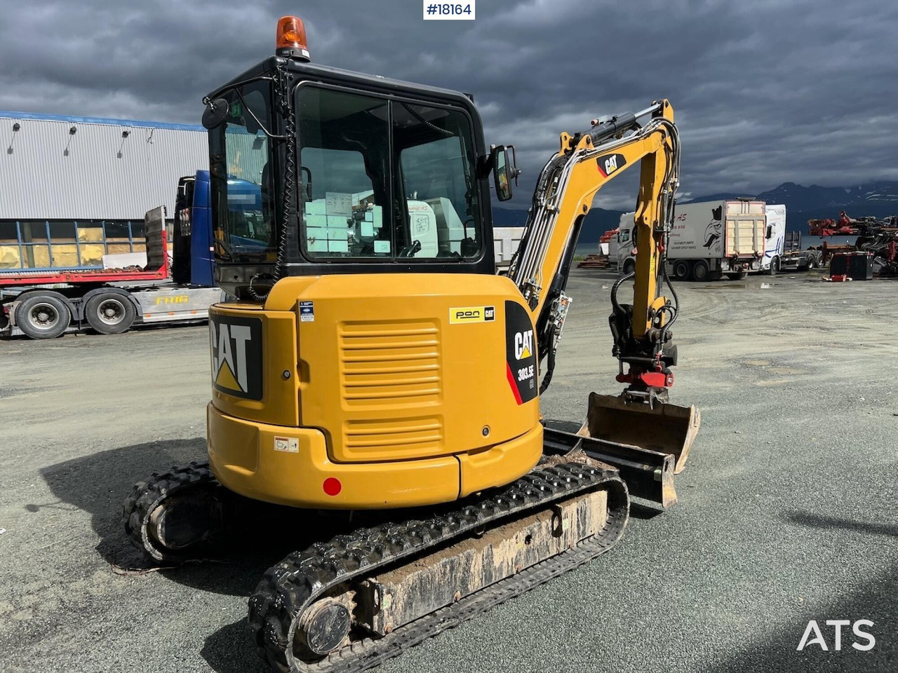 Caterpillar 303.5ECR - Pelle: photos 5 Caterpillar 303.5ECR - Pelle: photos 5