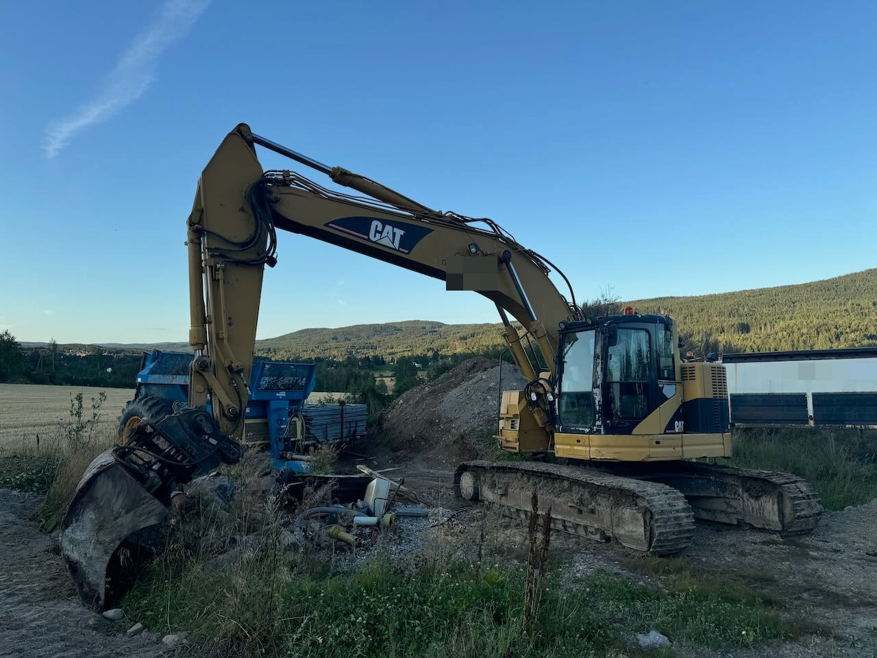Caterpillar 321C LCR - Pelle sur chenille: photos 2 Caterpillar 321C LCR - Pelle sur chenille: photos 2