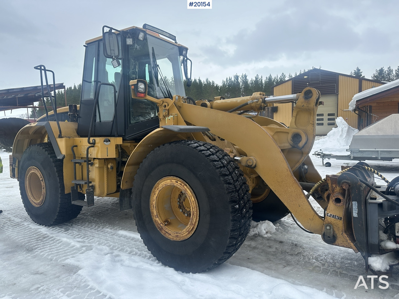 Caterpillar 950G - Chargeuse sur pneus: photos 4 Caterpillar 950G - Chargeuse sur pneus: photos 4