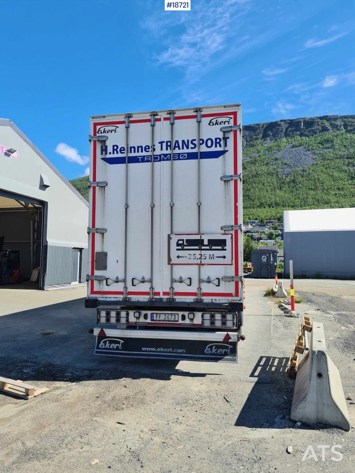Ekeri 3-axle cabinet semitrailer w/ full side opening. - Remorque fourgon: photos 3 Ekeri 3-axle cabinet semitrailer w/ full side opening. - Remorque fourgon: photos 3