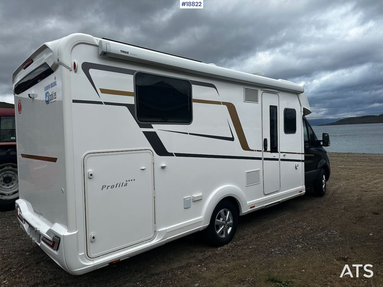 Eura MOBIL PROFILA 726 QF - Camping-car profilé: photos 4 Eura MOBIL PROFILA 726 QF - Camping-car profilé: photos 4