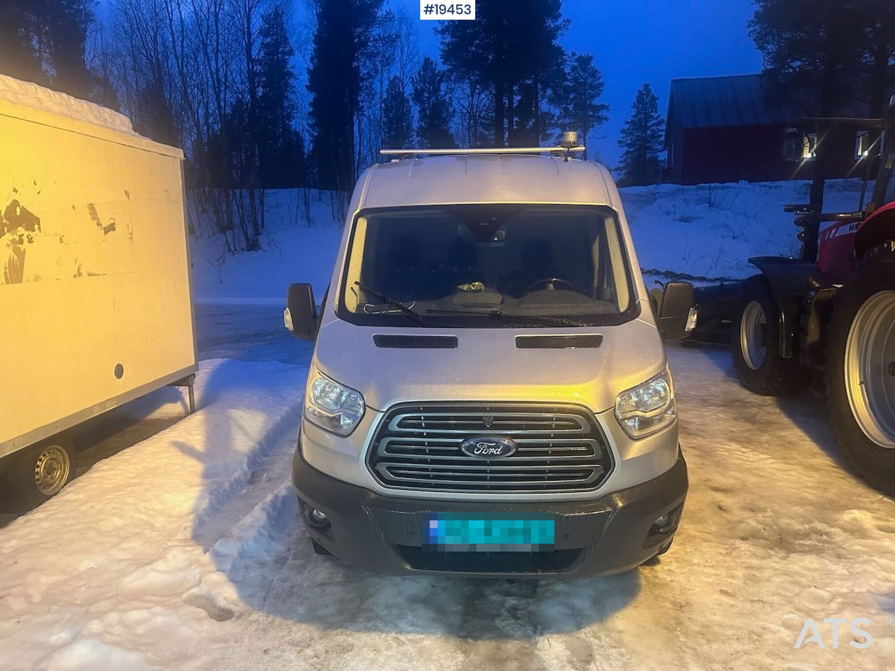 Ford Transit - Fourgon utilitaire: photos 3 Ford Transit - Fourgon utilitaire: photos 3