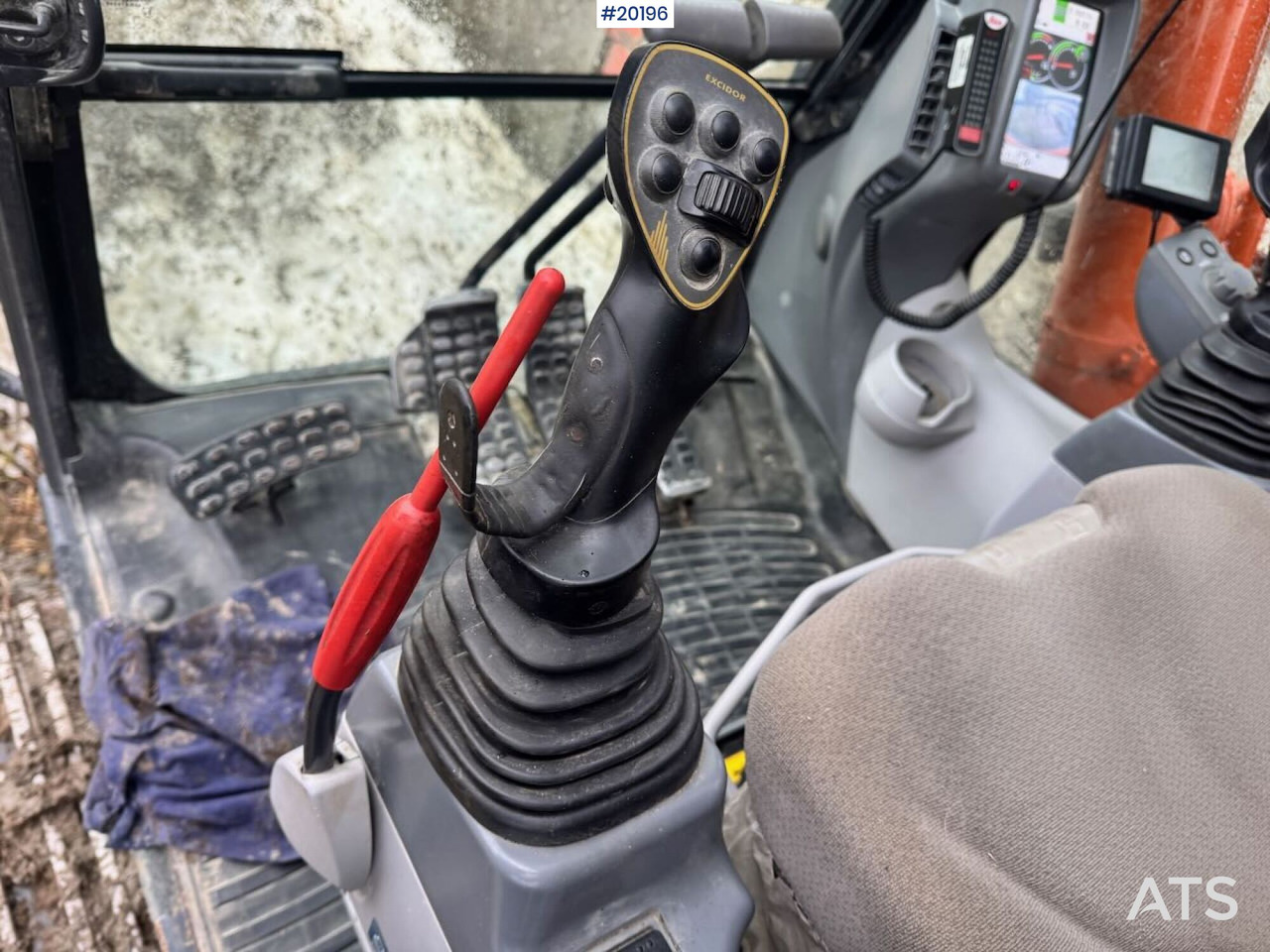 Pelle Hitachi ZX190 LC-6: photos 41