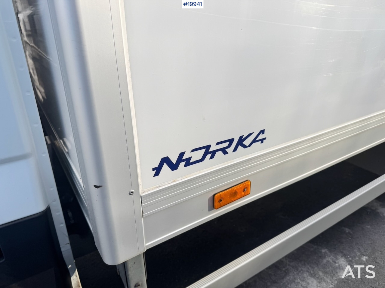 Camion fourgon Iveco 70C21: photos 23