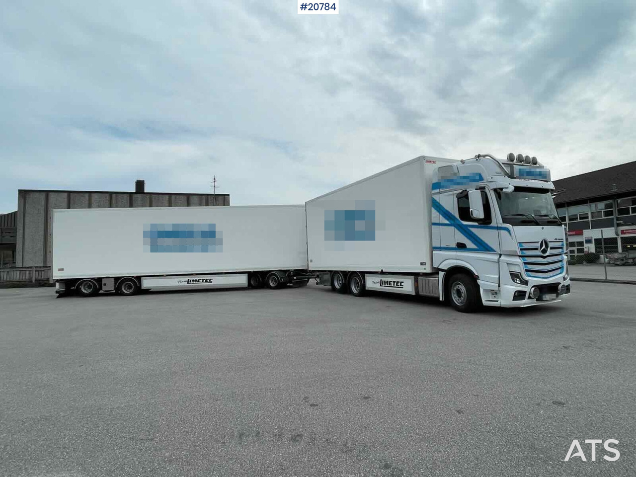 Mercedes Actros - Camion fourgon: photos 1 Mercedes Actros - Camion fourgon: photos 1