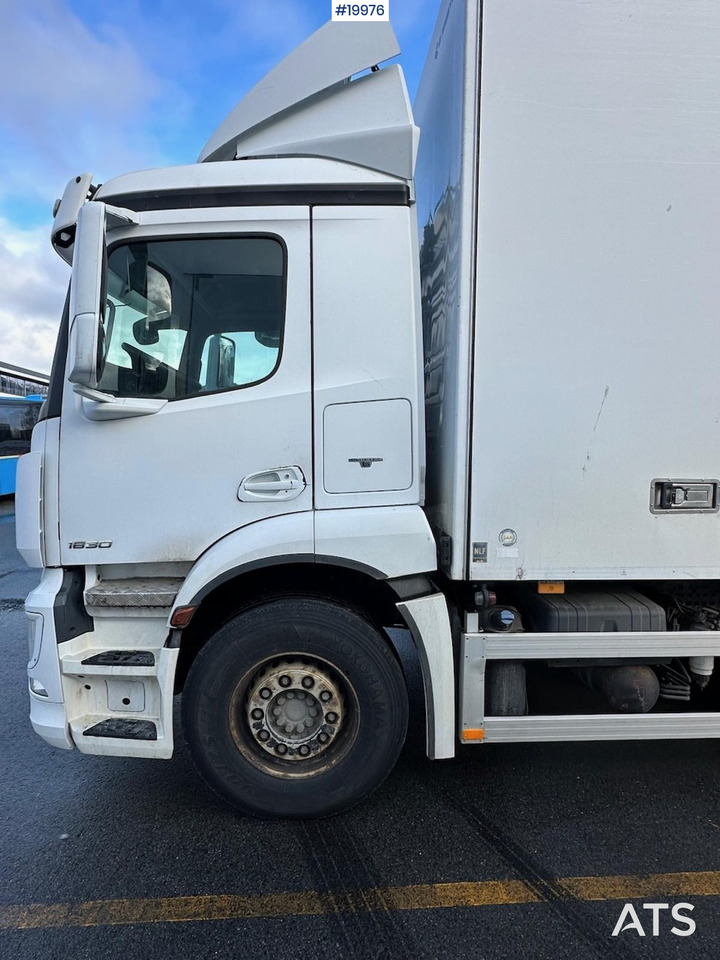 Mercedes Antos 1830 - Camion fourgon: photos 4 Mercedes Antos 1830 - Camion fourgon: photos 4