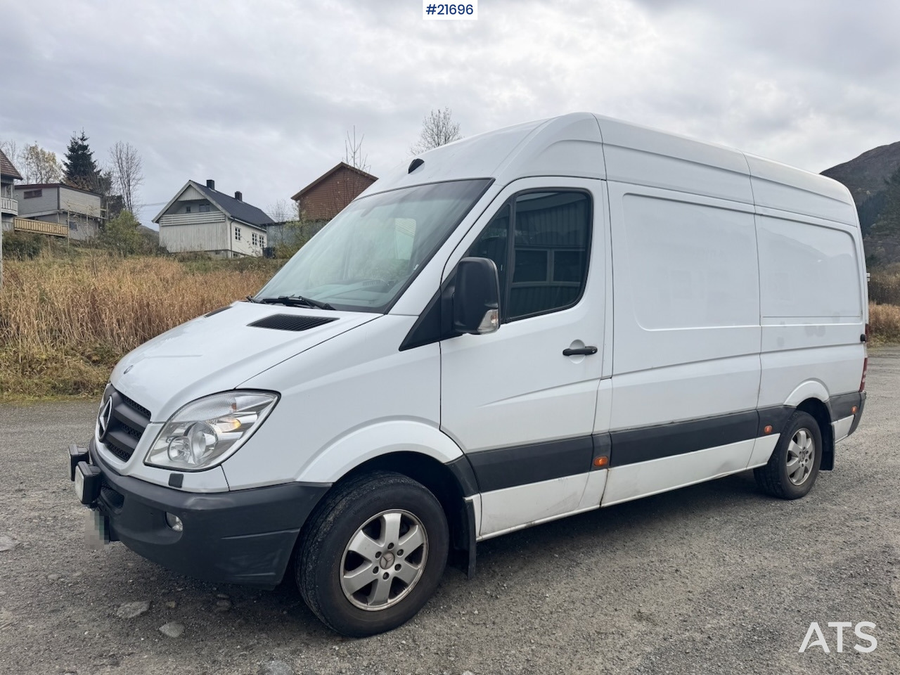 Mercedes SPRINTER - Fourgon utilitaire: photos 2 Mercedes SPRINTER - Fourgon utilitaire: photos 2