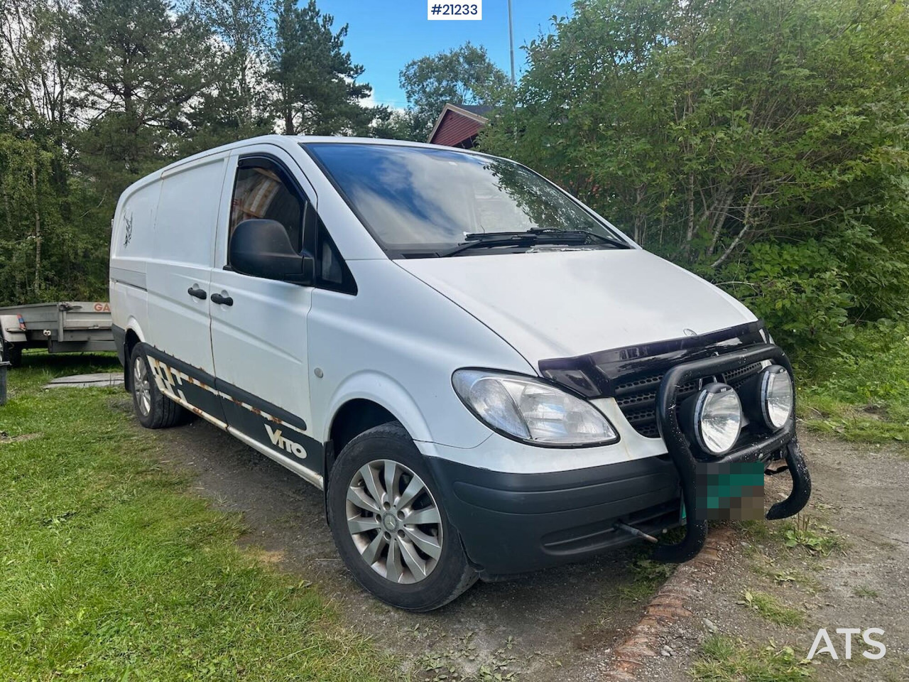 Mercedes VITO - Fourgon utilitaire: photos 4 Mercedes VITO - Fourgon utilitaire: photos 4
