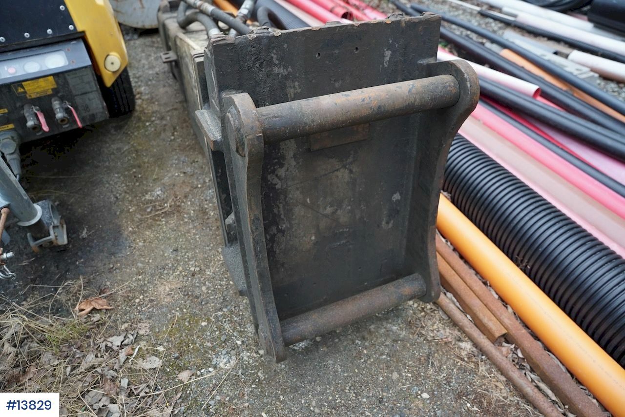 Pigghammer Pigghammer med 70 feste - Marteau hydraulique: photos 2 Pigghammer Pigghammer med 70 feste - Marteau hydraulique: photos 2