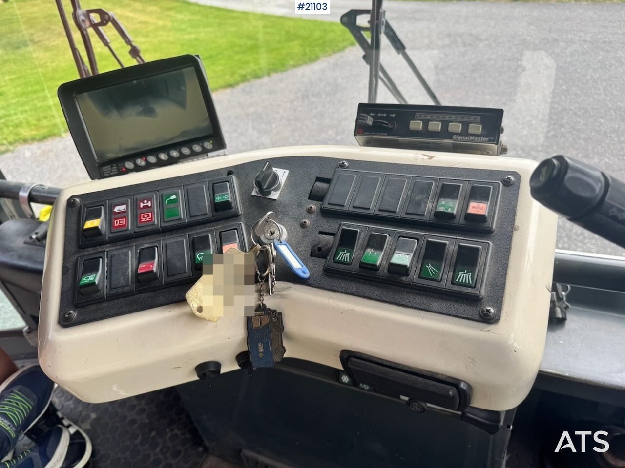 Balayeuse de voirie Ravo 540: photos 34 Balayeuse de voirie Ravo 540: photos 34