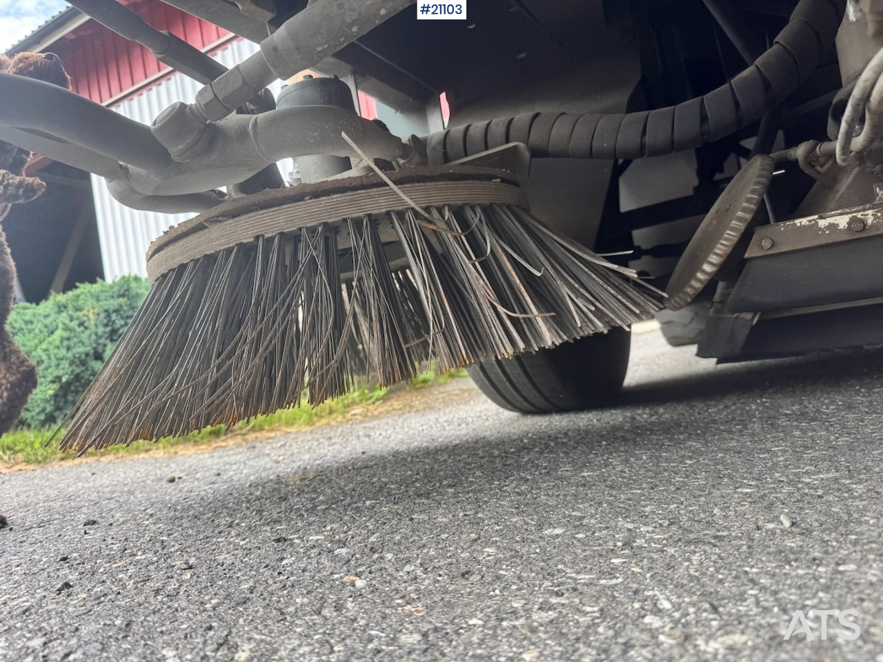 Balayeuse de voirie Ravo 540: photos 11 Balayeuse de voirie Ravo 540: photos 11