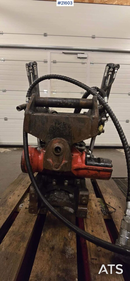 Rototilt R3 - Tiltrotator: photos 2 Rototilt R3 - Tiltrotator: photos 2