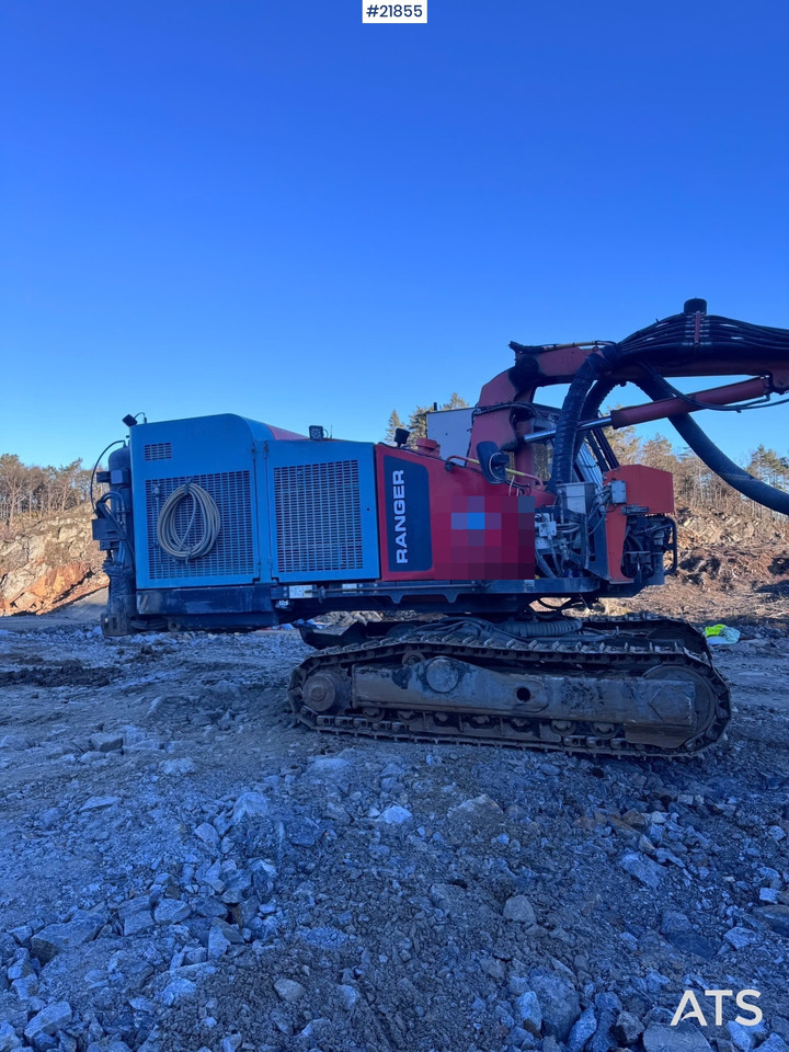 Sandvik DX800 - Foreuse: photos 1 Sandvik DX800 - Foreuse: photos 1