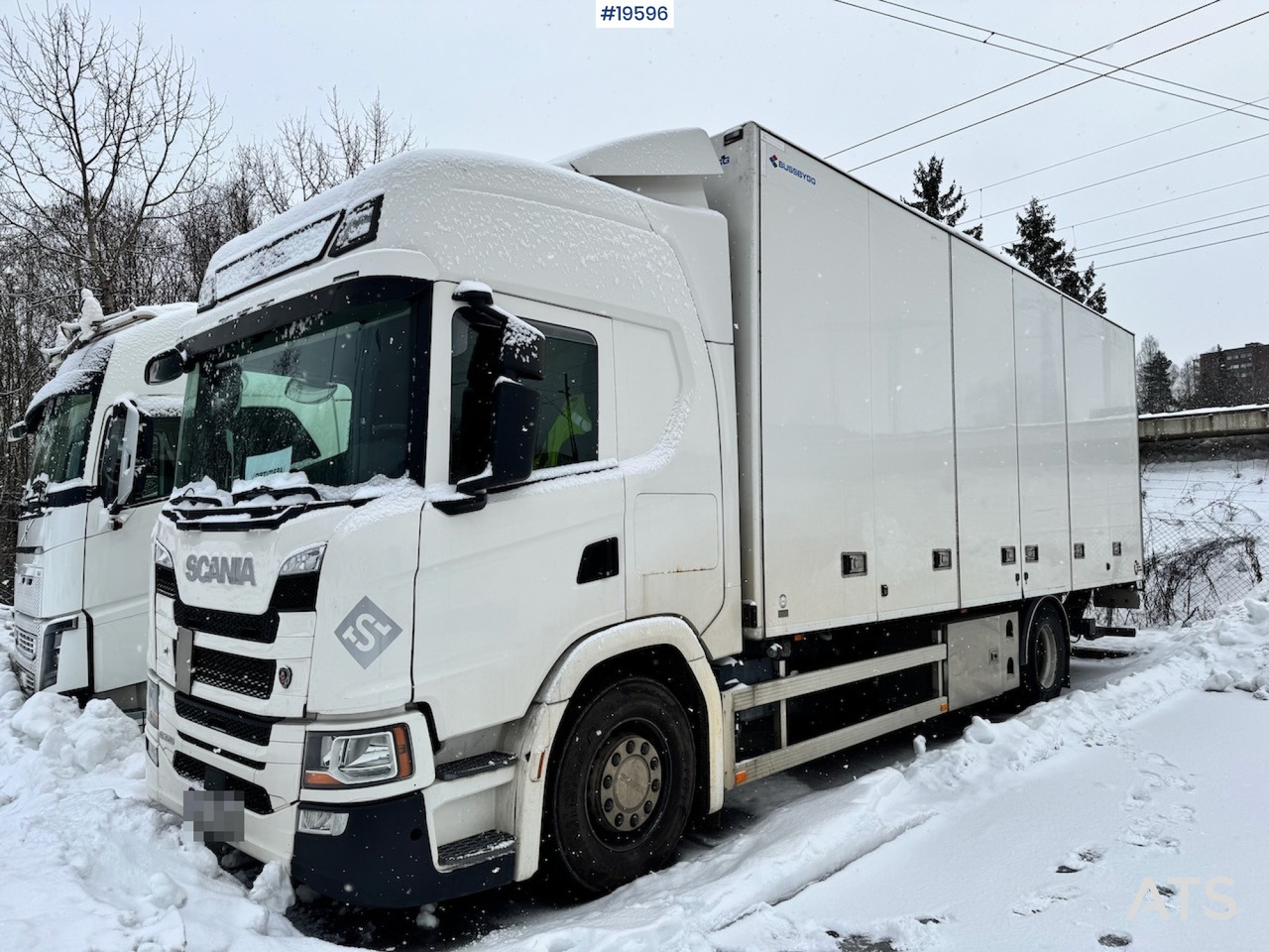 Scania G320 - Camion fourgon: photos 2 Scania G320 - Camion fourgon: photos 2