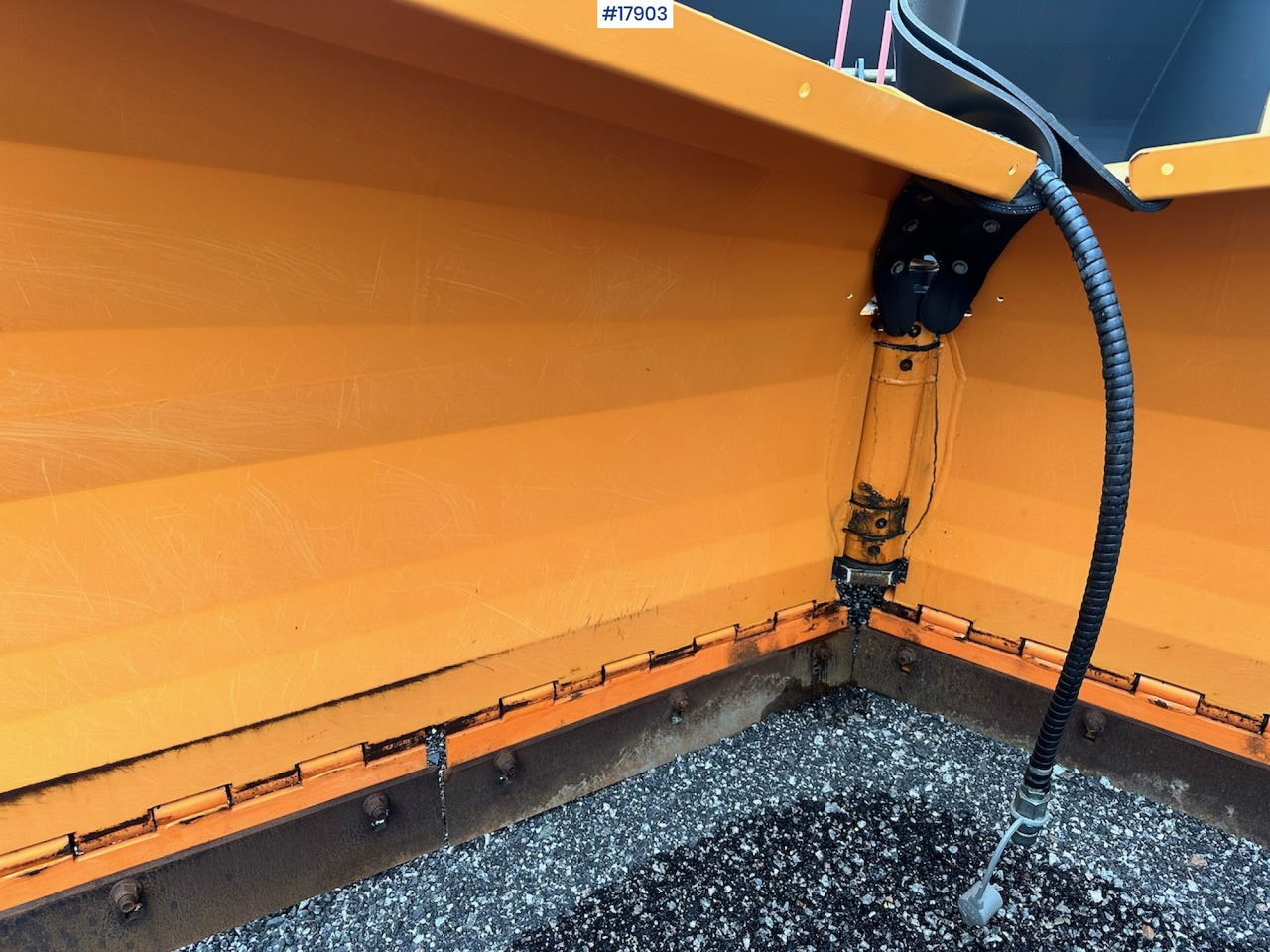 Schmidt V90 - Lame à neige pour Engins de chantier: photos 5 Schmidt V90 - Lame à neige pour Engins de chantier: photos 5