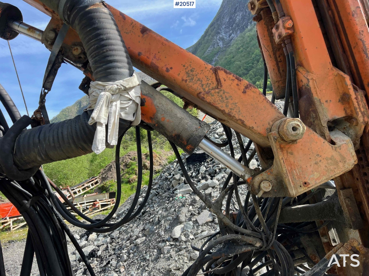 Foreuse Tamrock DHA 400 S: photos 48