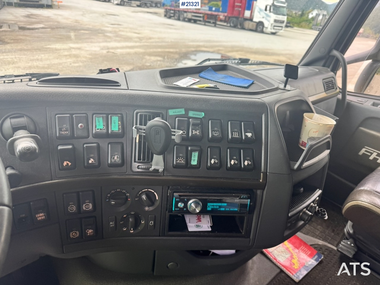 Tracteur routier Volvo FH16 660: photos 24 Tracteur routier Volvo FH16 660: photos 24