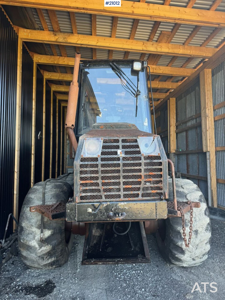 Valmet 840 - Porteur: photos 1 Valmet 840 - Porteur: photos 1