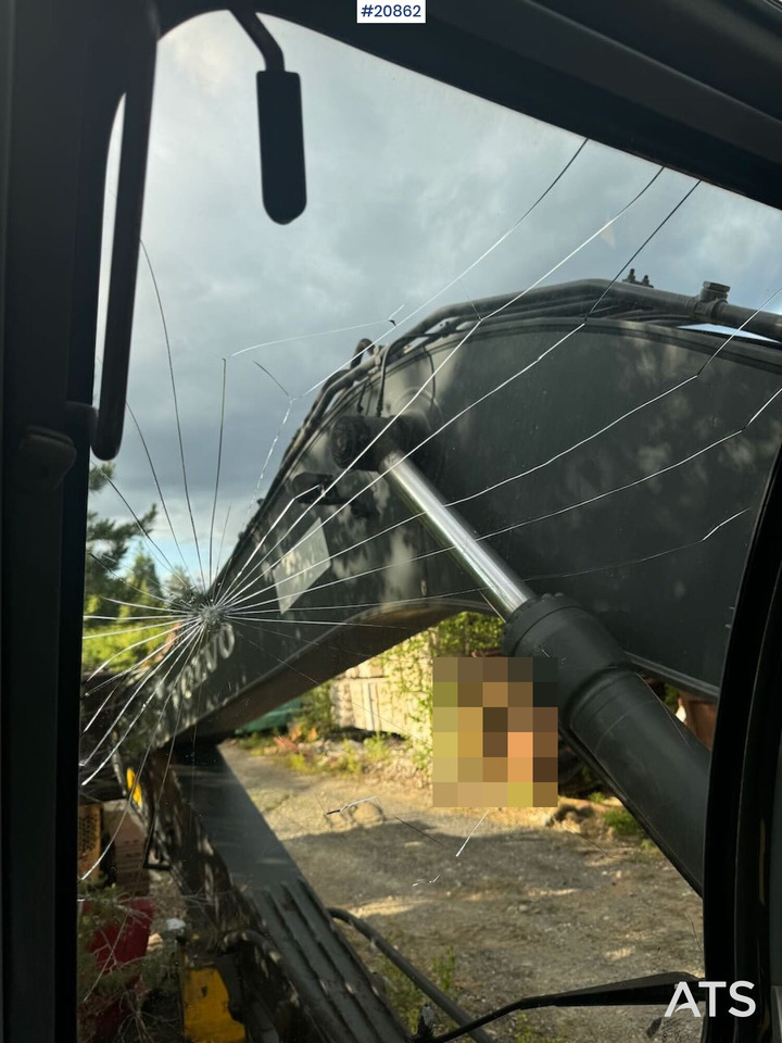 Pelle sur chenille Volvo EC240LC: photos 27