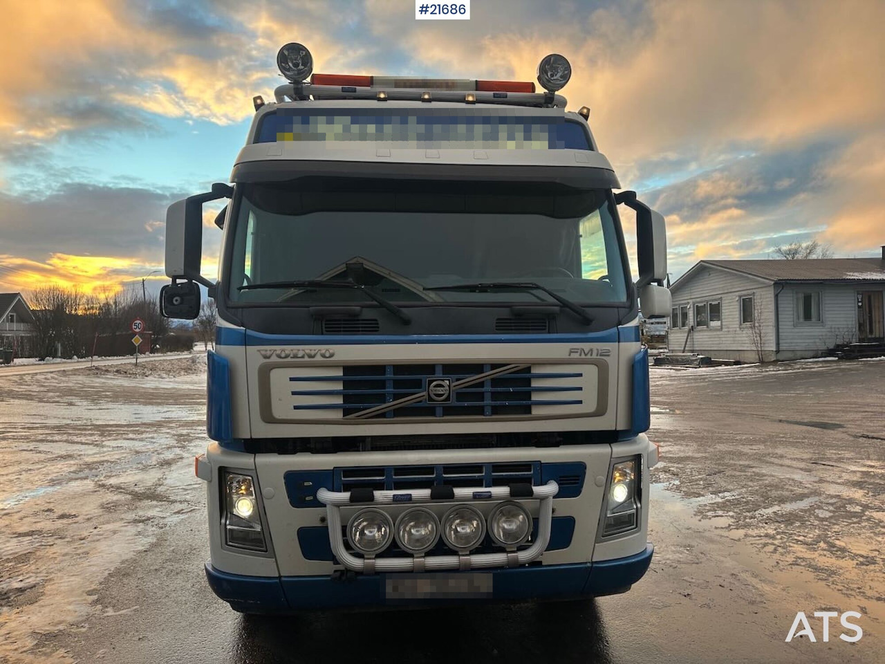Volvo FM12 Globetrotter 6x4 kranbil m/ bak montert 18 t/m kran og vinsj. SE VIDEO - Camion grue: photos 4 Volvo FM12 Globetrotter 6x4 kranbil m/ bak montert 18 t/m kran og vinsj. SE VIDEO - Camion grue: photos 4