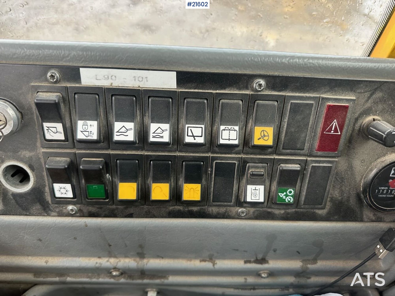 Chargeuse sur pneus Volvo L90E hjullaster m/ 3. og 4. funksjon, skuffe, 2 sett dekk og multifaster. Nettopp påkostet 100.000kr: photos 35