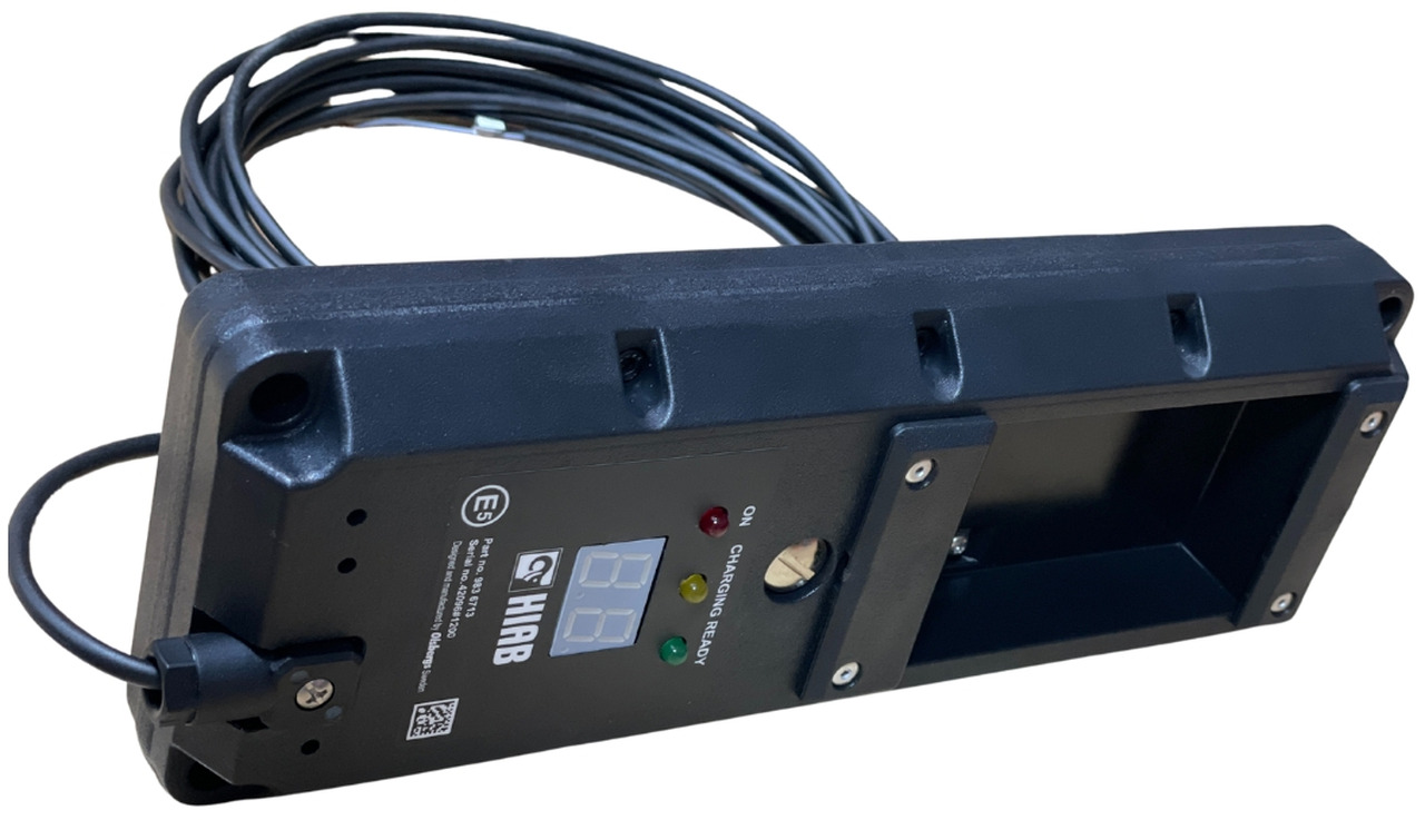 Hiab battery charger olsbergs 9836713 - Système électrique pour Grue auxiliaire: photos 4 Hiab battery charger olsbergs 9836713 - Système électrique pour Grue auxiliaire: photos 4