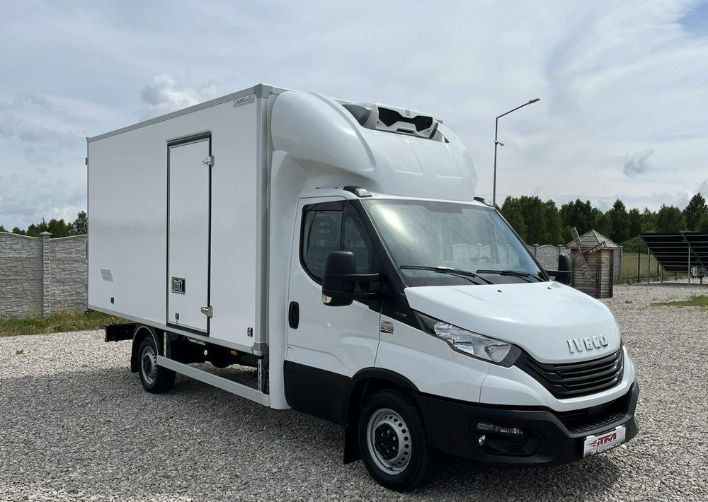 Iveco Daily - Utilitaire frigorifique: photos 4 Iveco Daily - Utilitaire frigorifique: photos 4