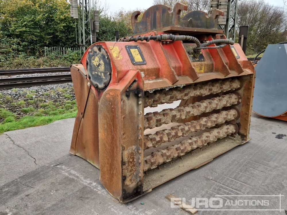 2010 Allu DS4-23 Screening Bucket - Crible: photos 2 2010 Allu DS4-23 Screening Bucket - Crible: photos 2