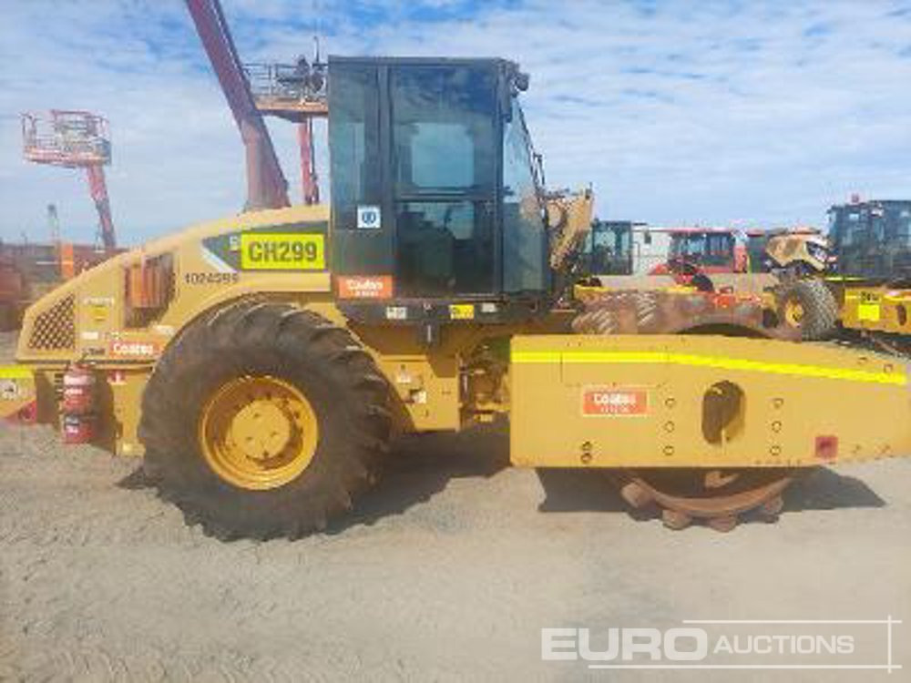2011 CAT CP74 - Compacteur: photos 1 2011 CAT CP74 - Compacteur: photos 1