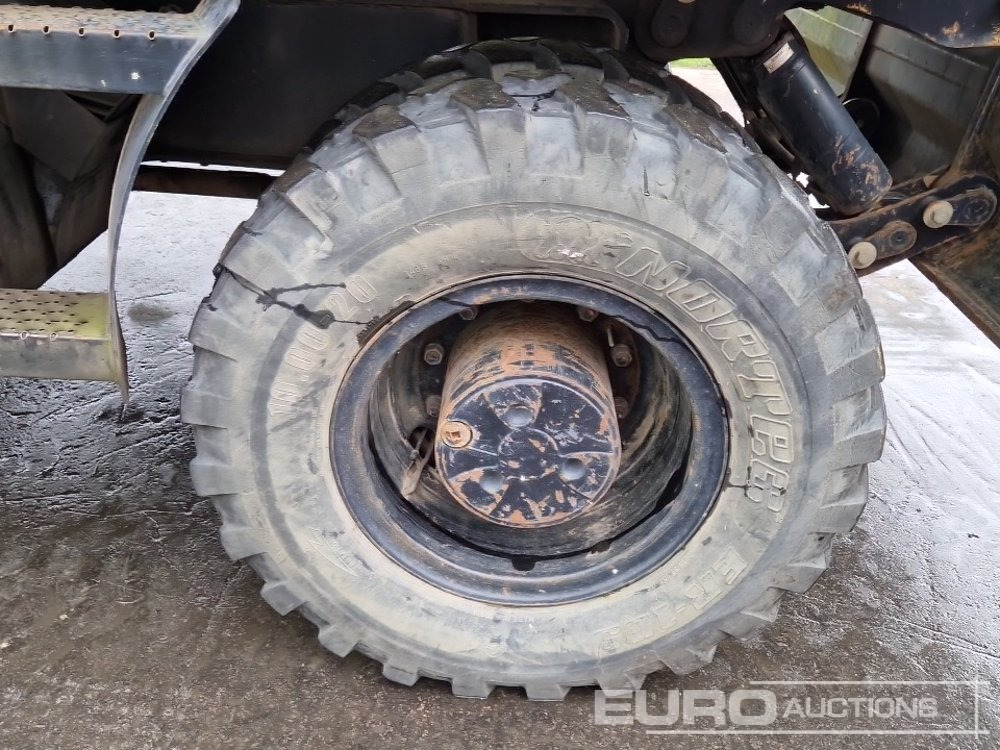 Pelle sur pneus 2011 CAT M316D: photos 10 Pelle sur pneus 2011 CAT M316D: photos 10